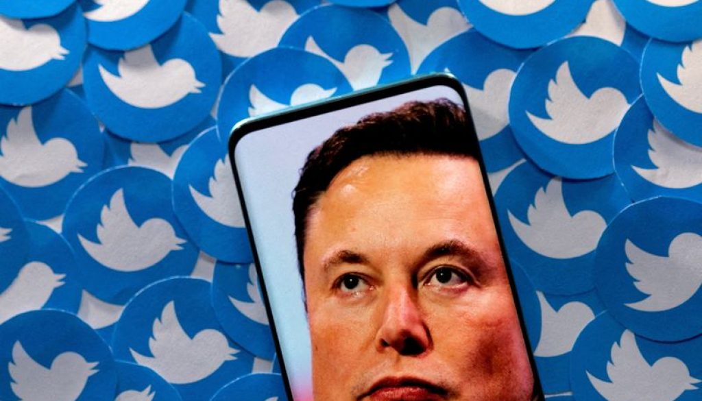 twitter-ceo-musk-says-user-signups-at-all-time-high,-touts-features-of-“everything-app”